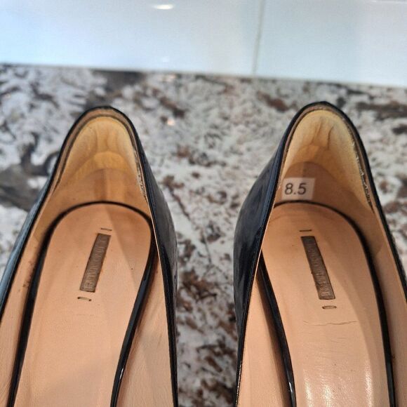 Giorgio‎ Armani patent pumps  size 39.5EUR/8.5 US - Picture 5 of 8